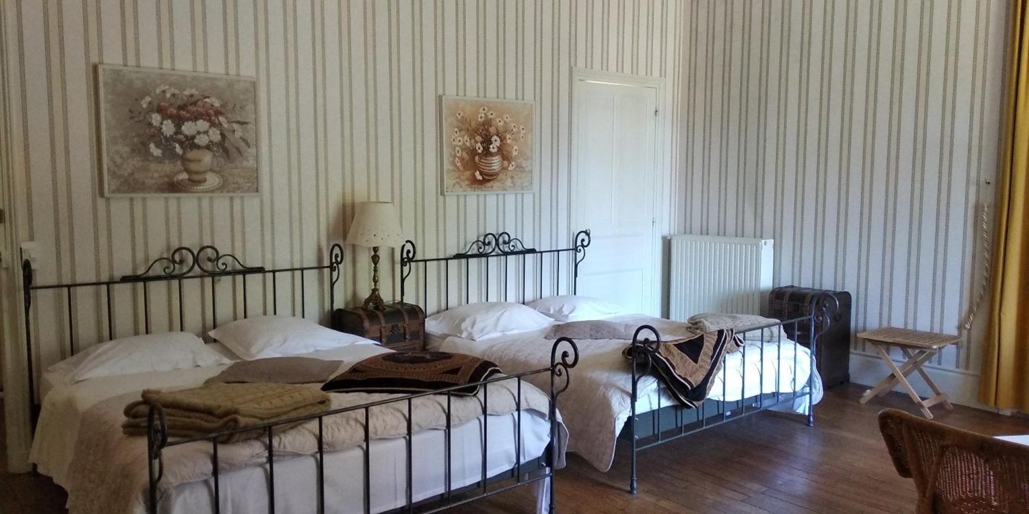 Chambres D'Hotes-Chateau Constant Bessines-sur-Gartempe ภายนอก รูปภาพ