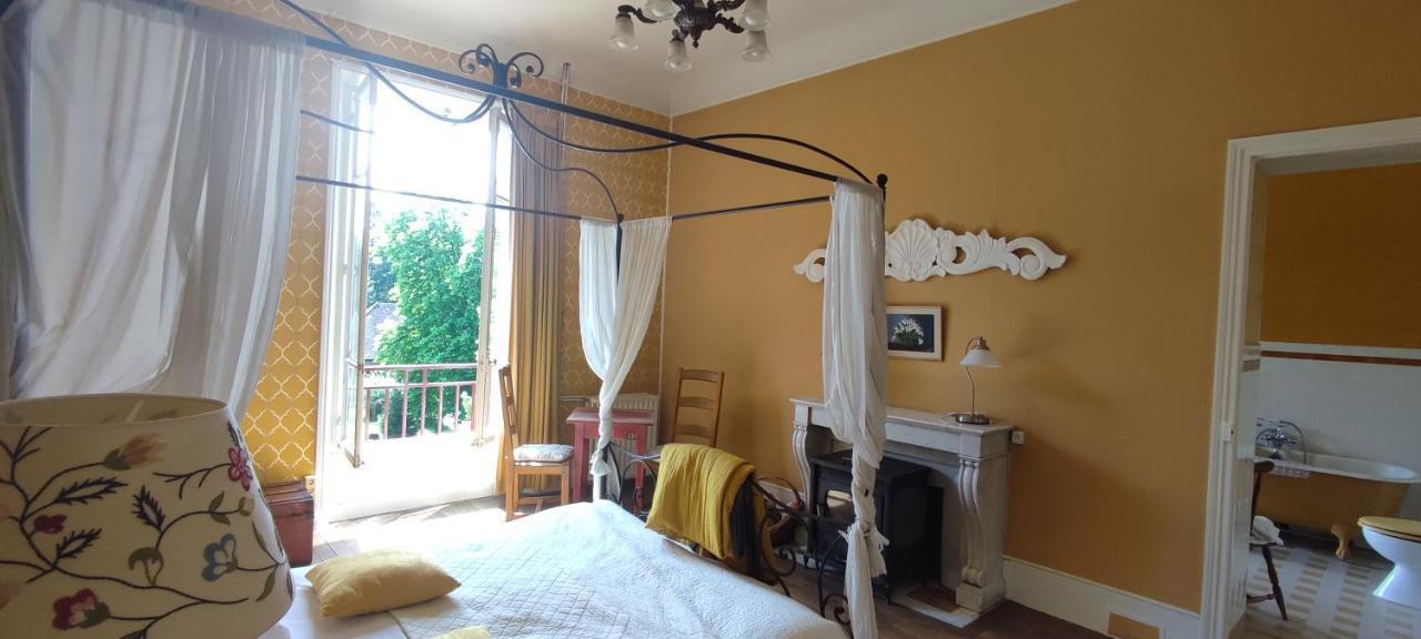Chambres D'Hotes-Chateau Constant Bessines-sur-Gartempe ภายนอก รูปภาพ